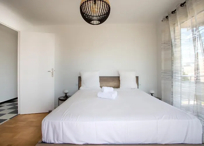 Lejlighed T2 Air-conditioned Sea View *