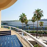 T2 Air-conditioned Sea View Daire *