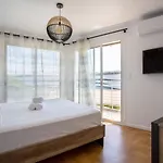 T2 Air-conditioned Sea View Daire