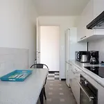 T2 Air-conditioned Sea View Daire *